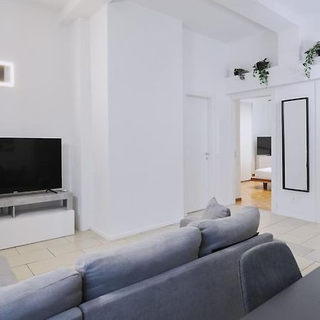 Lenny'S Central Apartment Милан Экстерьер фото